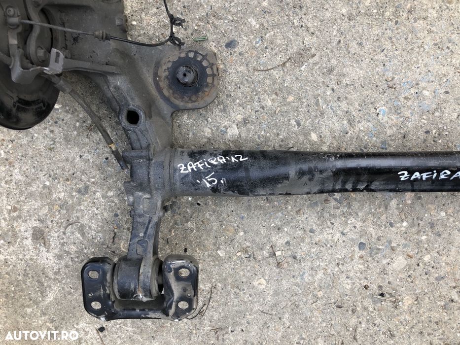 Punte spate OPEL ZAFIRA C an 2012 cu brate,fuzeta,etrier,disc,brat - 2