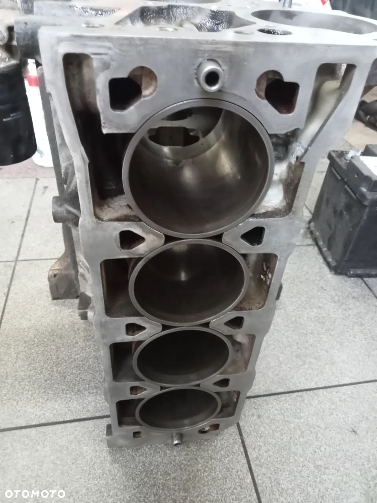 blok land rover freelander 1.8 16v 18k4f - 2