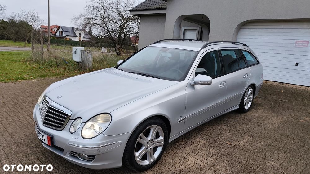 Mercedes-Benz Klasa E 300 BlueTEC 7G-TRONIC Avantgarde - 21