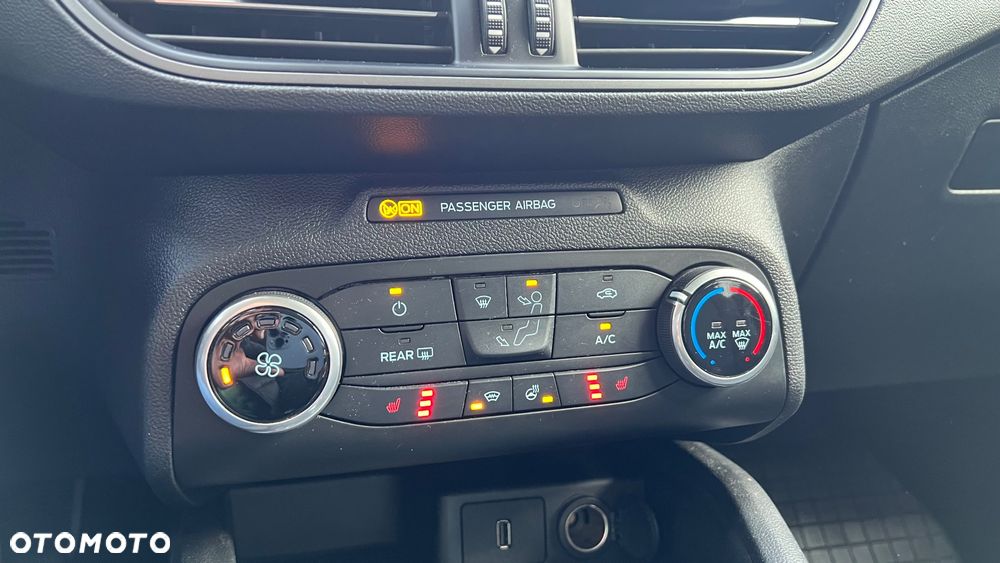 Ford Focus 1.0 EcoBoost Trend Edition - 7