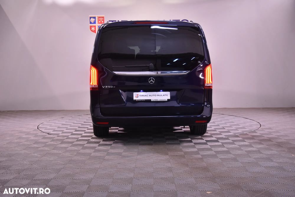 Mercedes-Benz V - 4