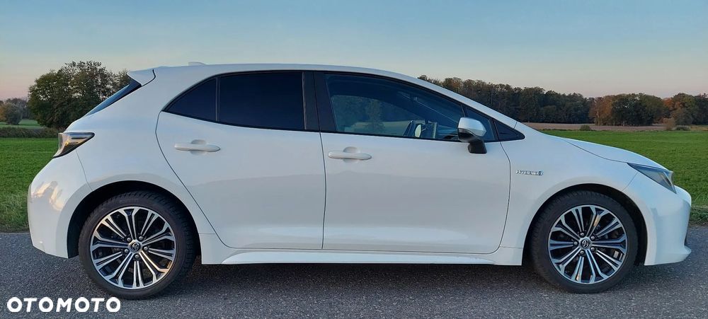 Toyota Corolla 1.8 Hybrid Selection - 9