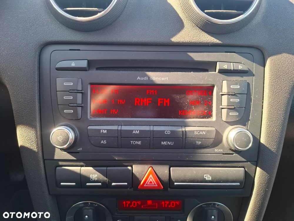 Audi A3 Sportback 2.0 TDI Ambiente - 22