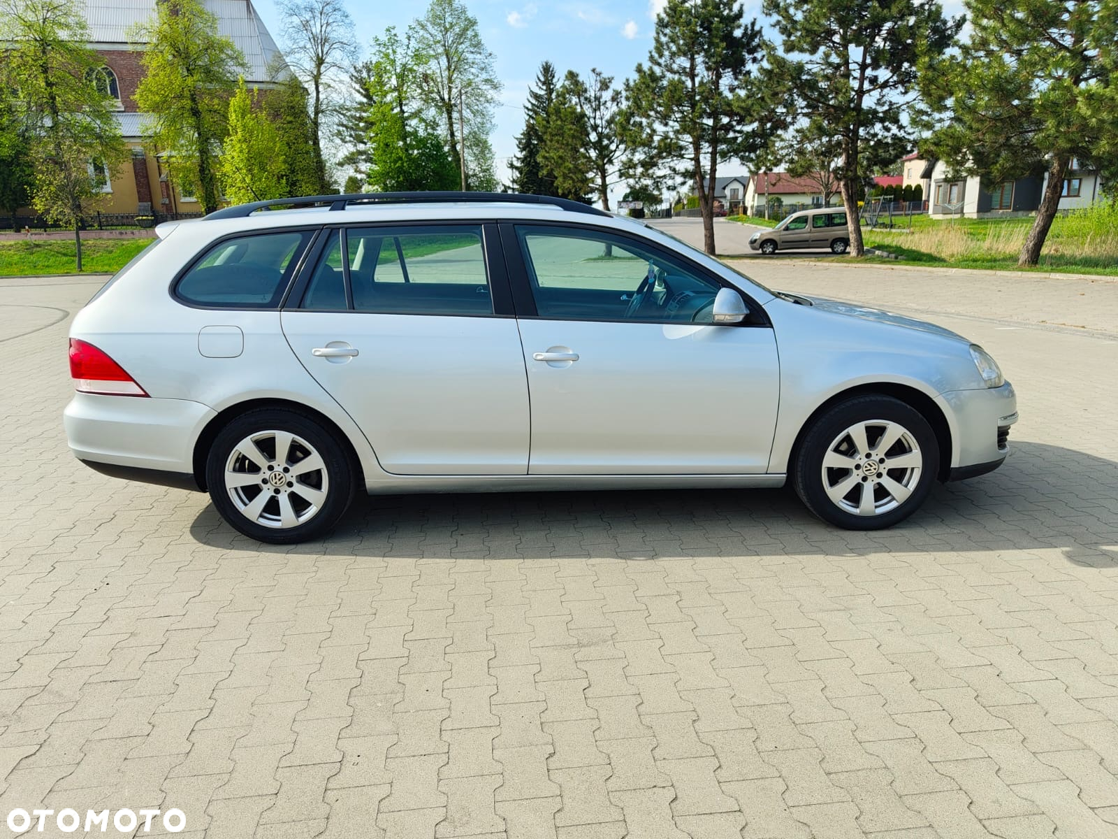 Volkswagen Golf 1.6 Trendline - 4