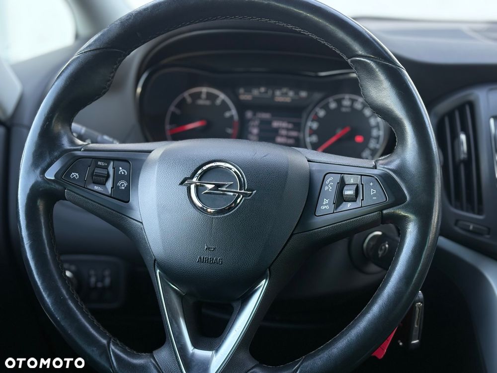 Opel Zafira - 17