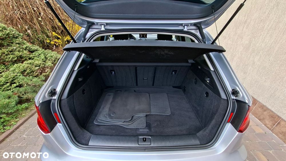 Audi A3 Sportback 2.0 TDI S tronic - 14