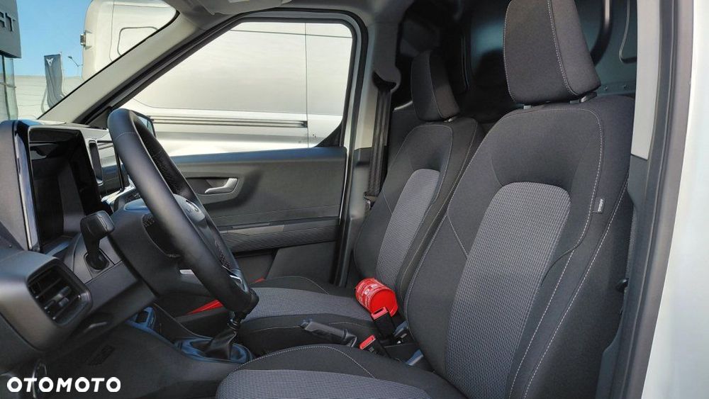 Ford Transit Courier - 9