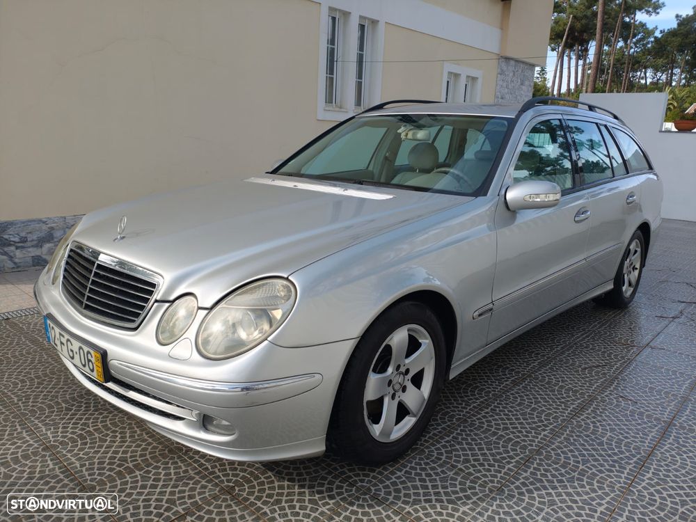 Mercedes-Benz E 220 CDi Avantgarde - 1