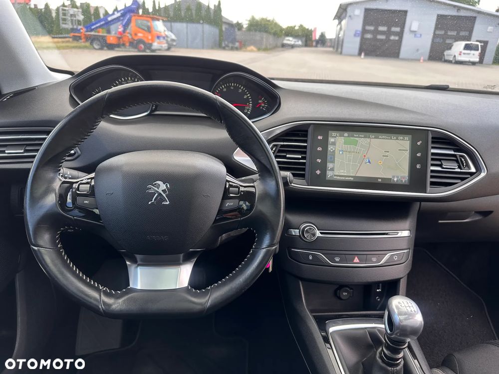 Peugeot 308 PureTech 130 Stop & Start Style - 8