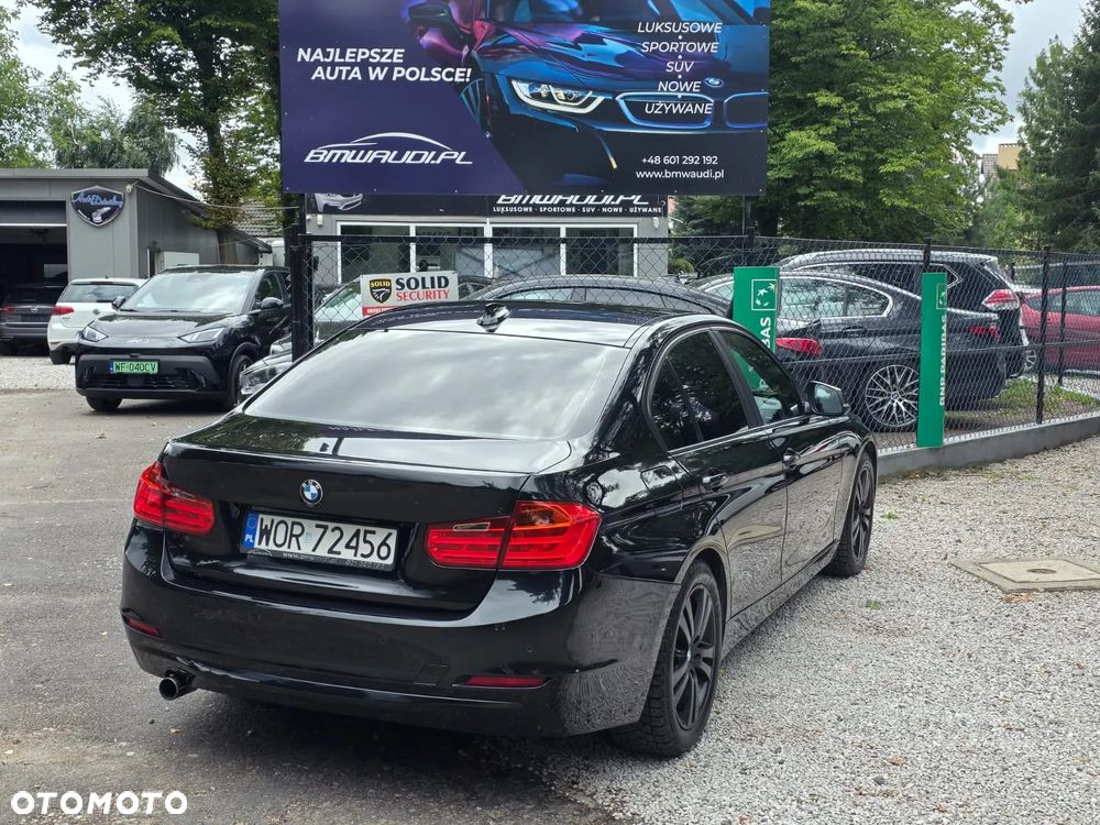 BMW Seria 3 - 12