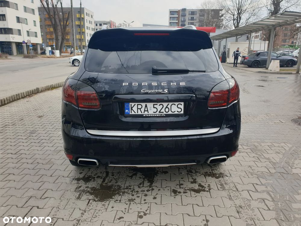 Porsche Cayenne - 20