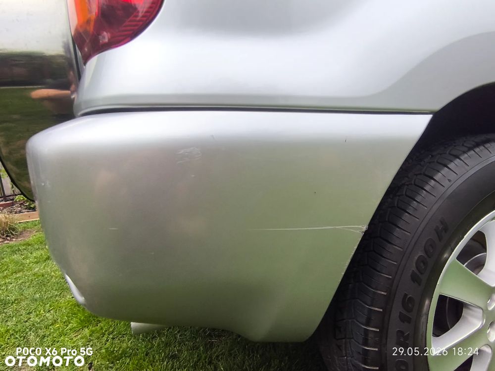 Toyota RAV4 1.8 VVT-i Terra 2WD - 11