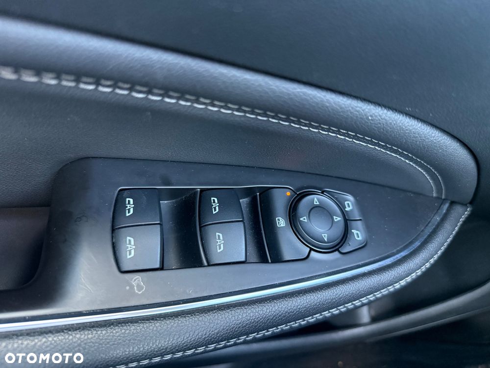 Opel Insignia 1.6 T Elite S&S - 23