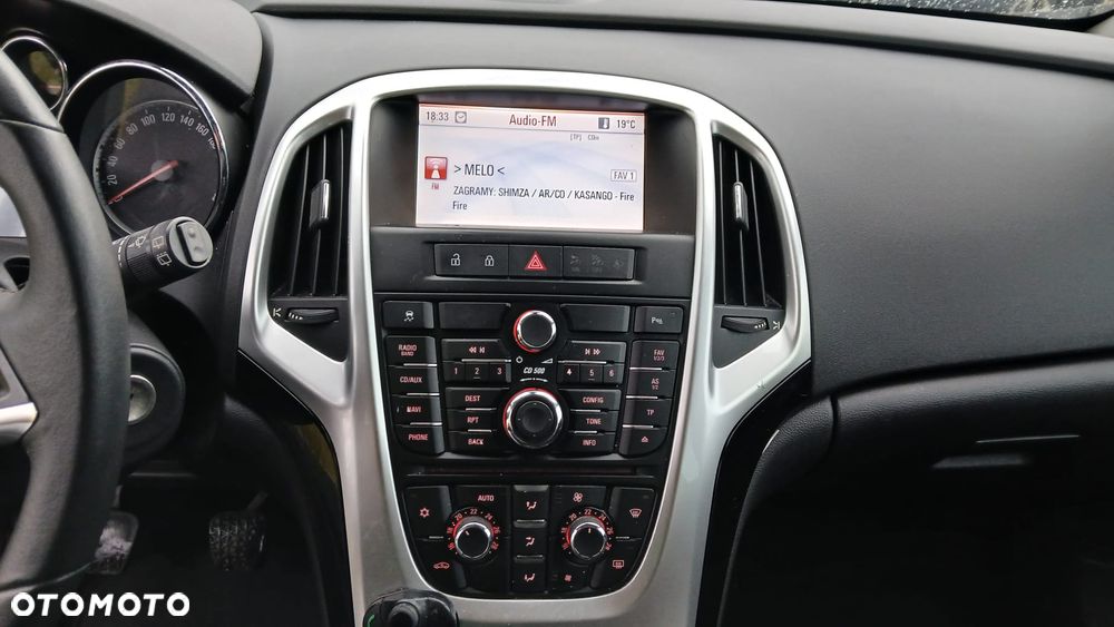 Opel Astra 1.4 Turbo Color Edition - 29