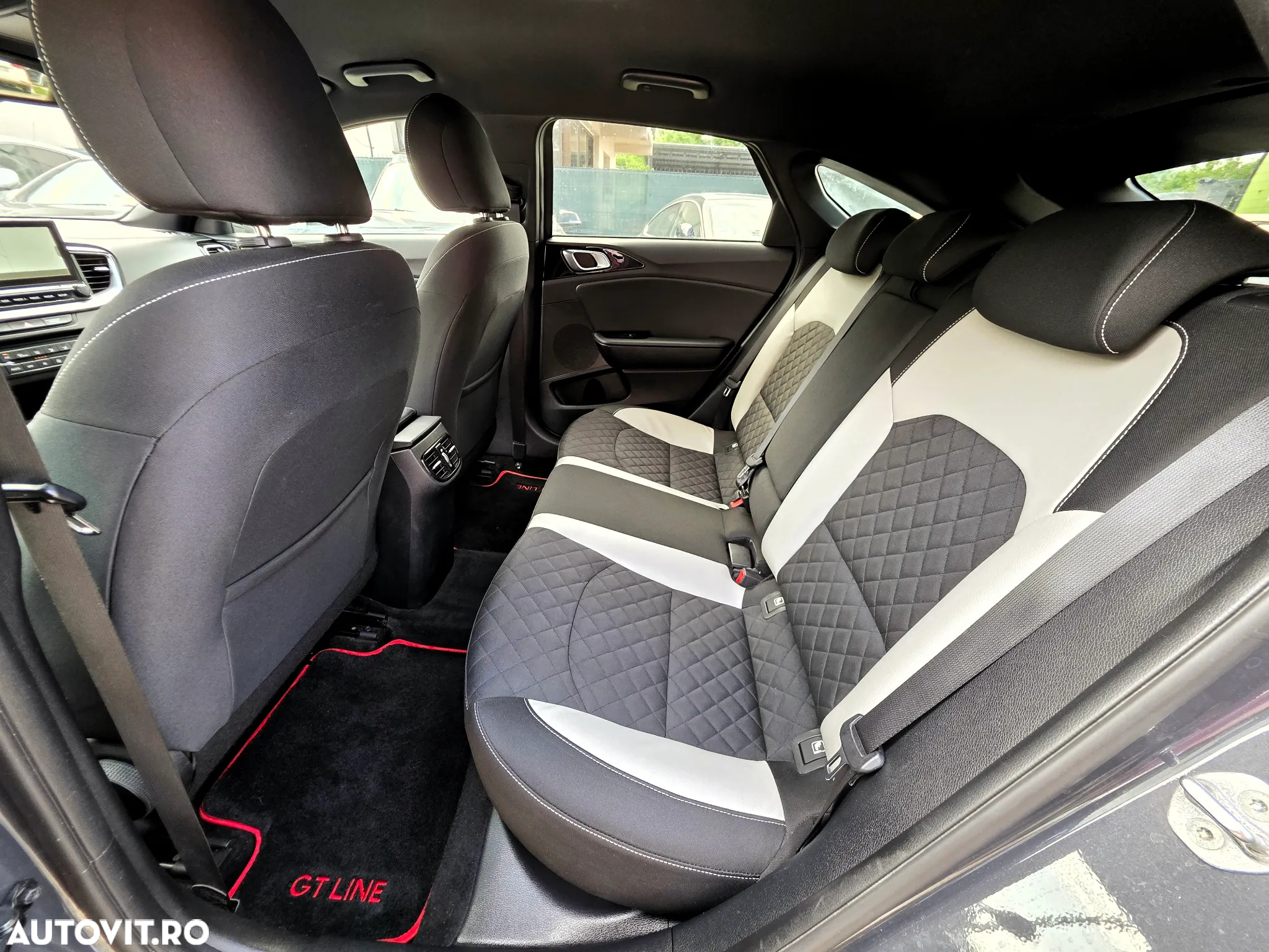 Kia Pro Ceed ProCeed 1.6 CRDi DCT7 SCR GT LINE - 18