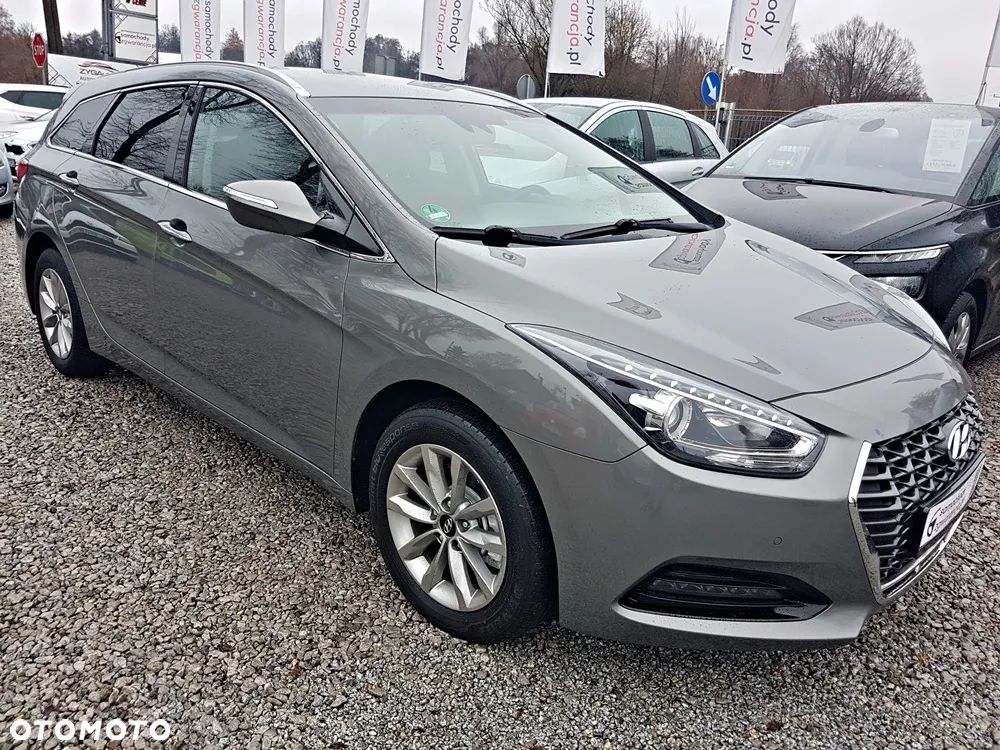 Hyundai i40 Kombi blue 1.6 CRDi DCT Space Plus - 32