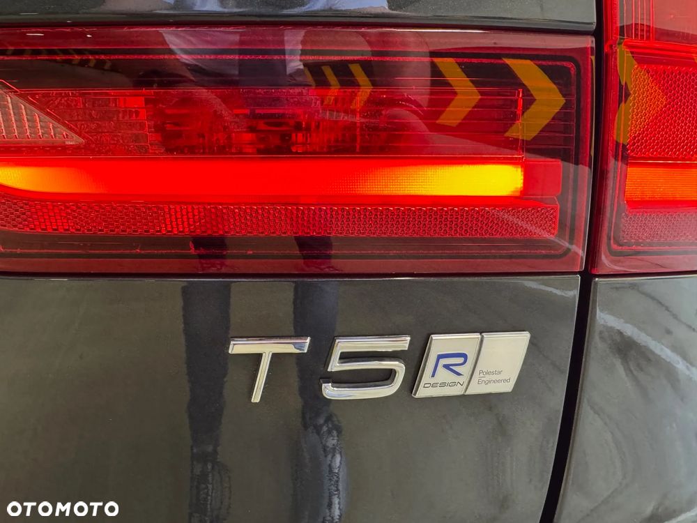 Volvo V90 T5 R-Design - 10