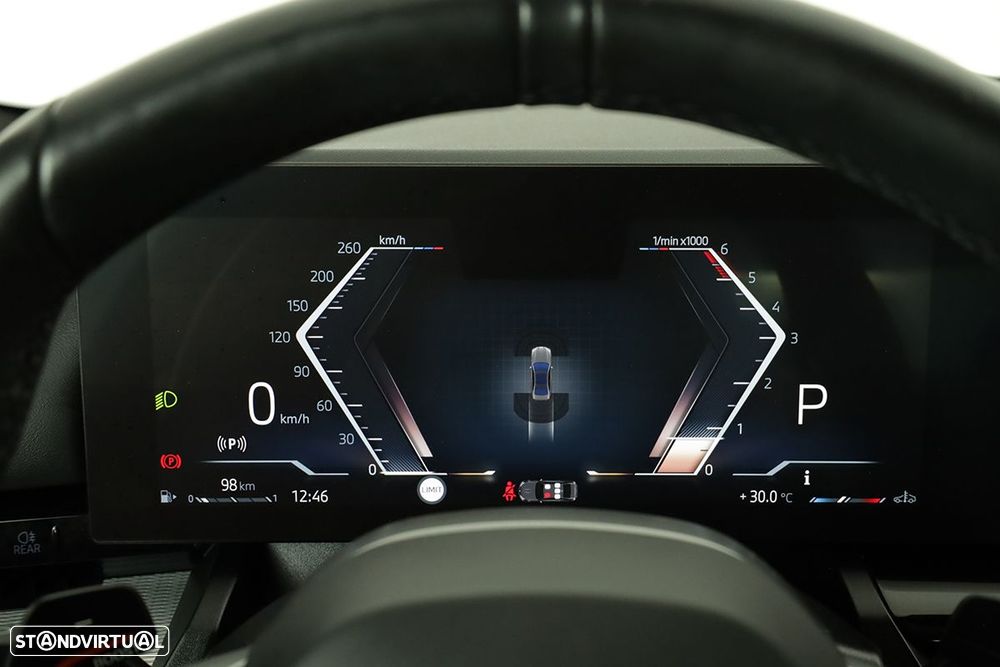 BMW 520 d Pack Desportivo M - 22