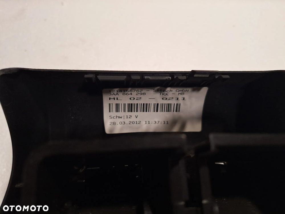 VW PASSAT B7 KOMBI OSŁONKA KRATKA NAWIEWU TYŁ 3AA864298 - 3