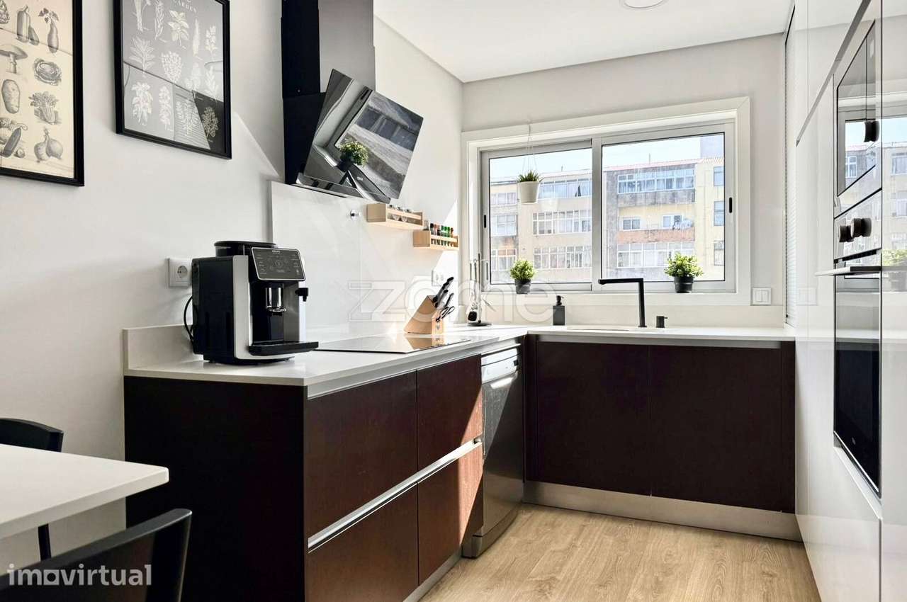 Apartamento T3 com Duas Frentes em Ermesinde | Conforto e Qualidade - Grande imagem: 2/18