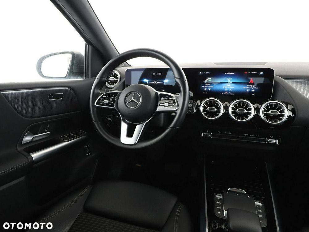 Mercedes-Benz Klasa B 180 7G-DCT Progressive - 17