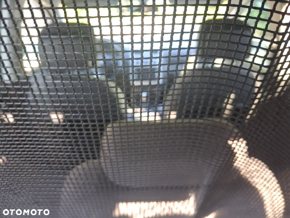 Volkswagen Touran - 19