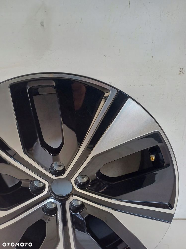 felga aluminiowa volvo polestar 8.0jx19 5x108 et 50 - 4