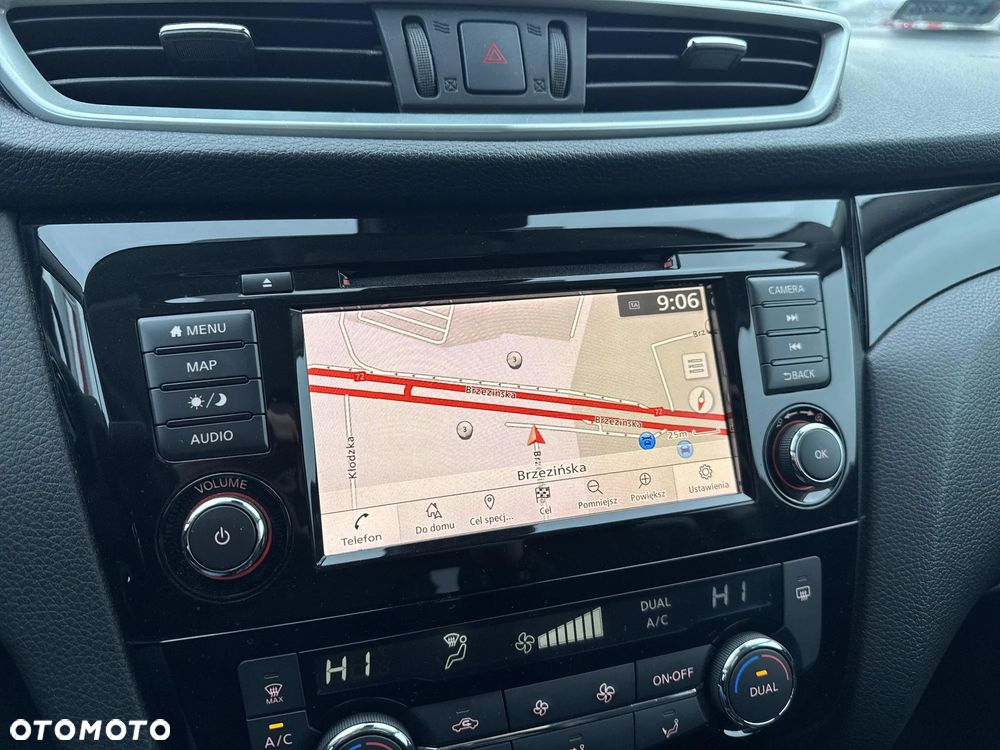 Nissan Qashqai 1.3 DIG-T ACENTA - 19