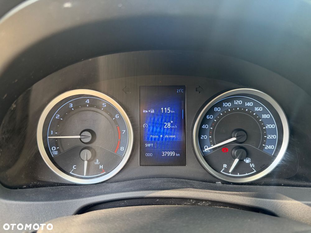 Toyota Corolla 1.6 Premium - 6