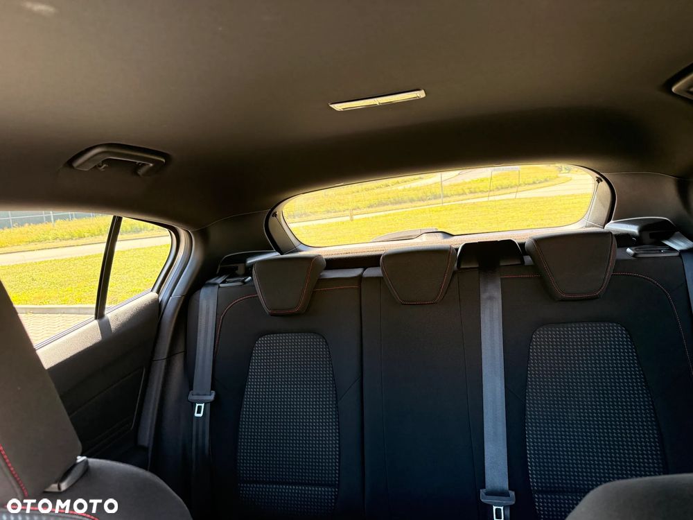 Ford Focus 1.0 EcoBoost mHEV ST-Line - 20