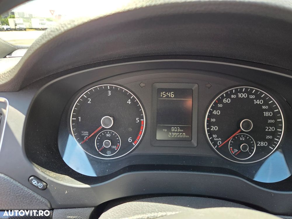 Volkswagen Jetta 1.6 TDI CR DPF Comfortline - 21