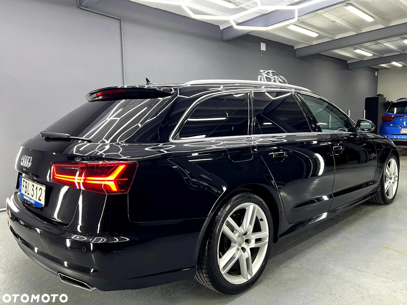 Audi A6 Avant 2.0 TDI Ultra S tronic - 11