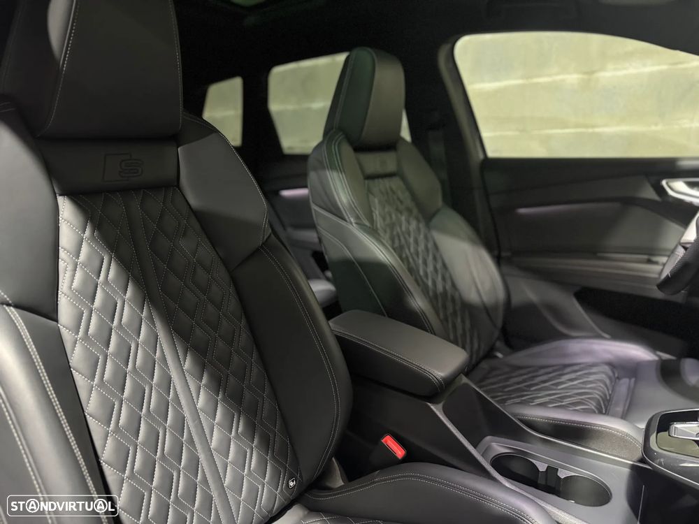 Audi Q4 e-tron 40 82 kWH - 11