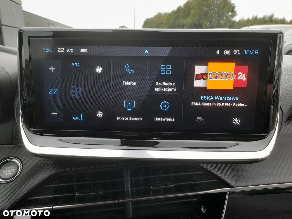Peugeot 2008 1.2 PureTech Allure S&S EAT8 - 28