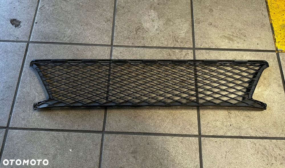 Kratka środkowa zderzaka przedniego TYPE-R Honda Civic X TYPE-R 17-21 - 1