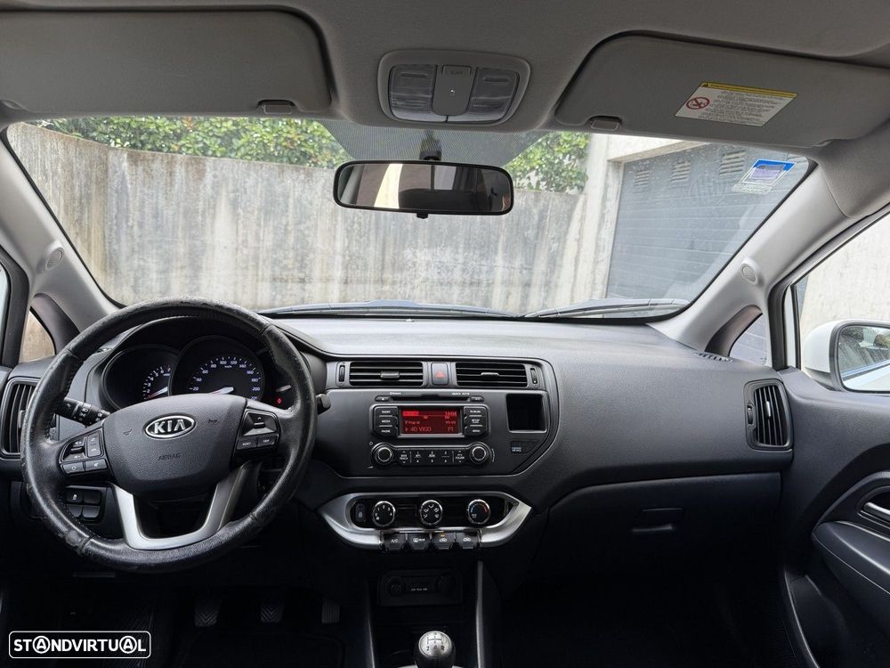 Kia Rio 1.2 CVVT LX - 9