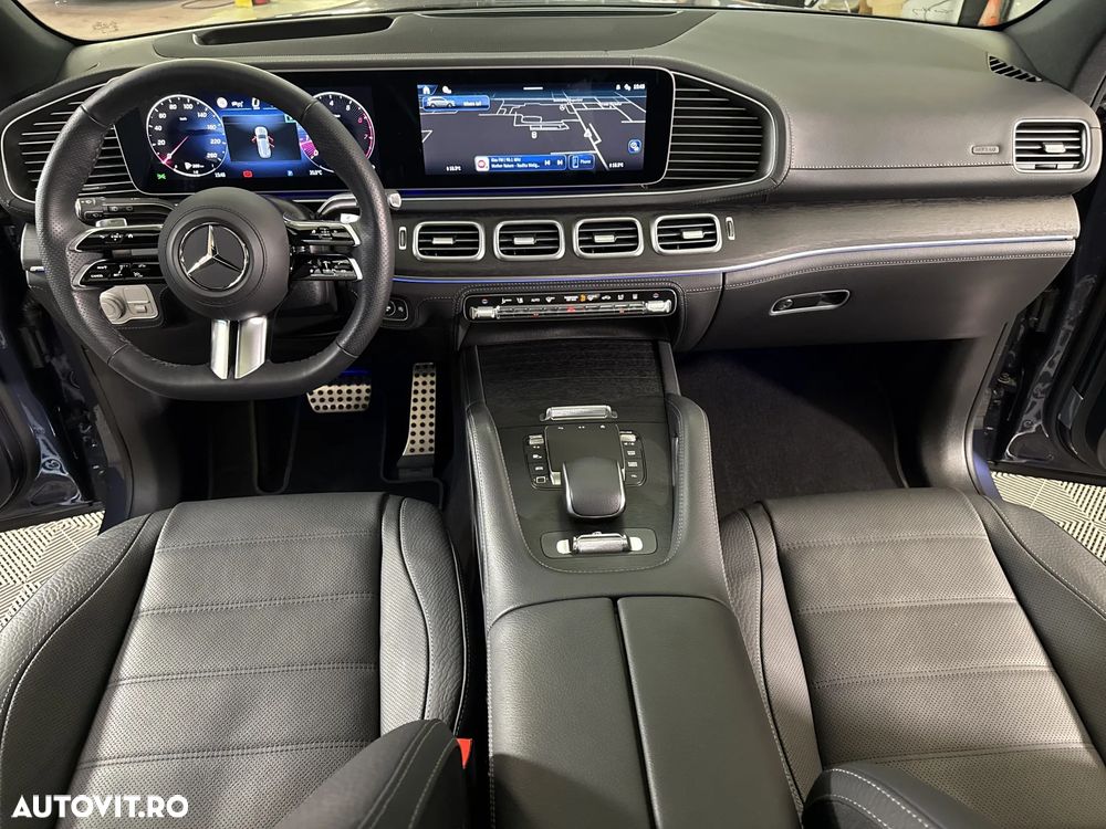Mercedes-Benz GLS - 11