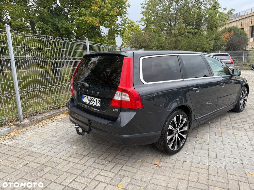 Volvo V70 D3 Summum - 3