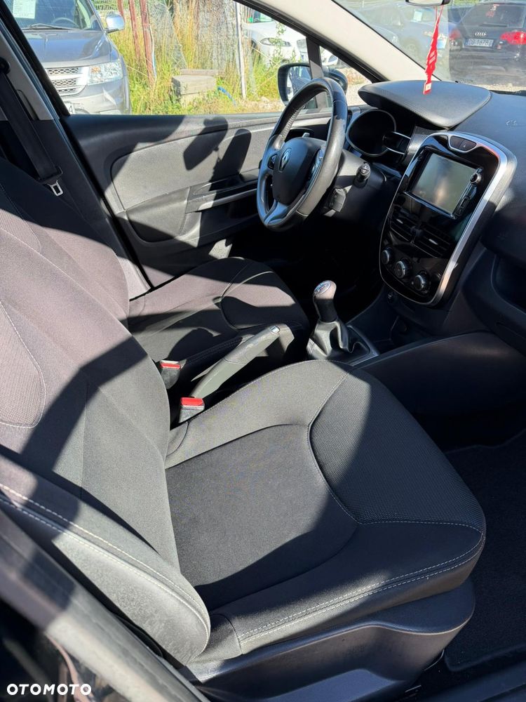 Renault Clio - 6