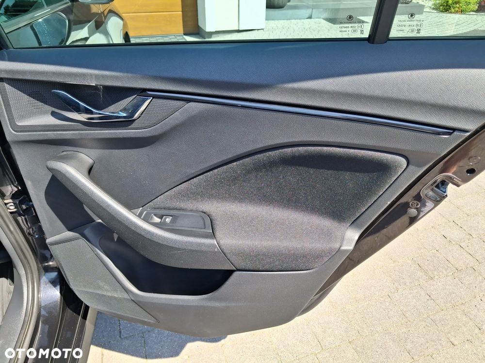 Skoda Kamiq 1.0 TSI Ambition - 13