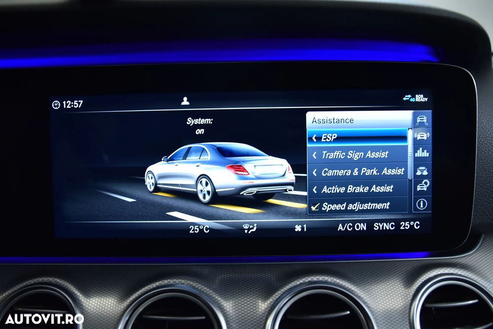 Mercedes-Benz E - 21