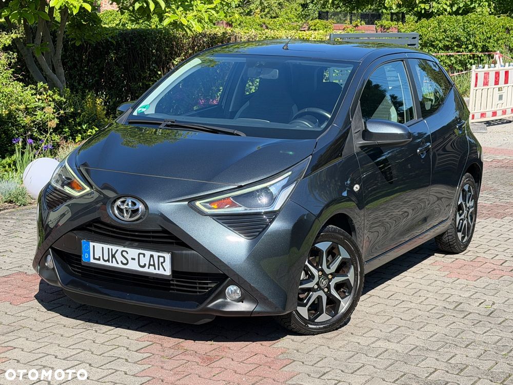 Toyota Aygo x-clusiv - 2
