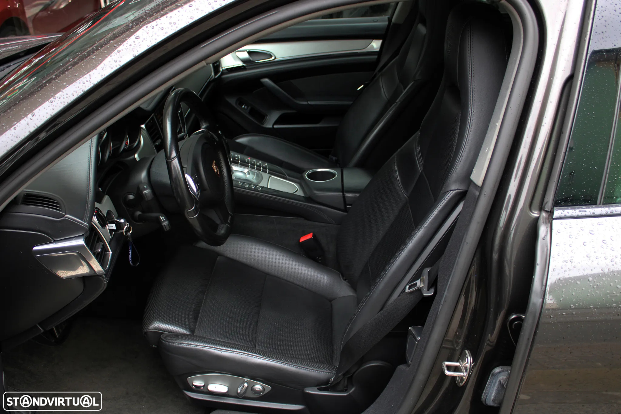 Porsche Panamera Diesel Platinum Edition - 21