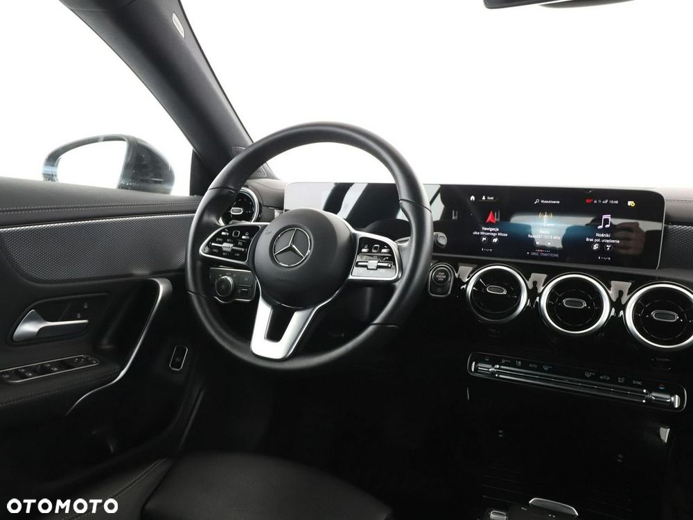 Mercedes-Benz CLA 200 d 8G-DCT Progressive - 17