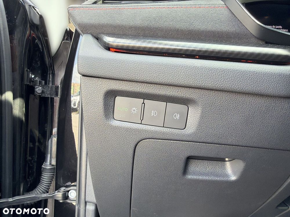 Skoda Octavia 2.0 TDI RS DSG - 23