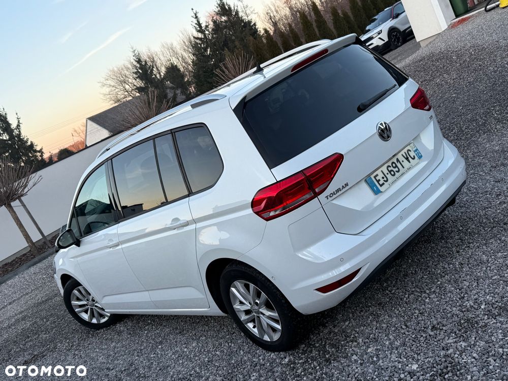 Volkswagen Touran 1.6 TDI SCR (BlueMotion Technology) DSG Comfortline - 15