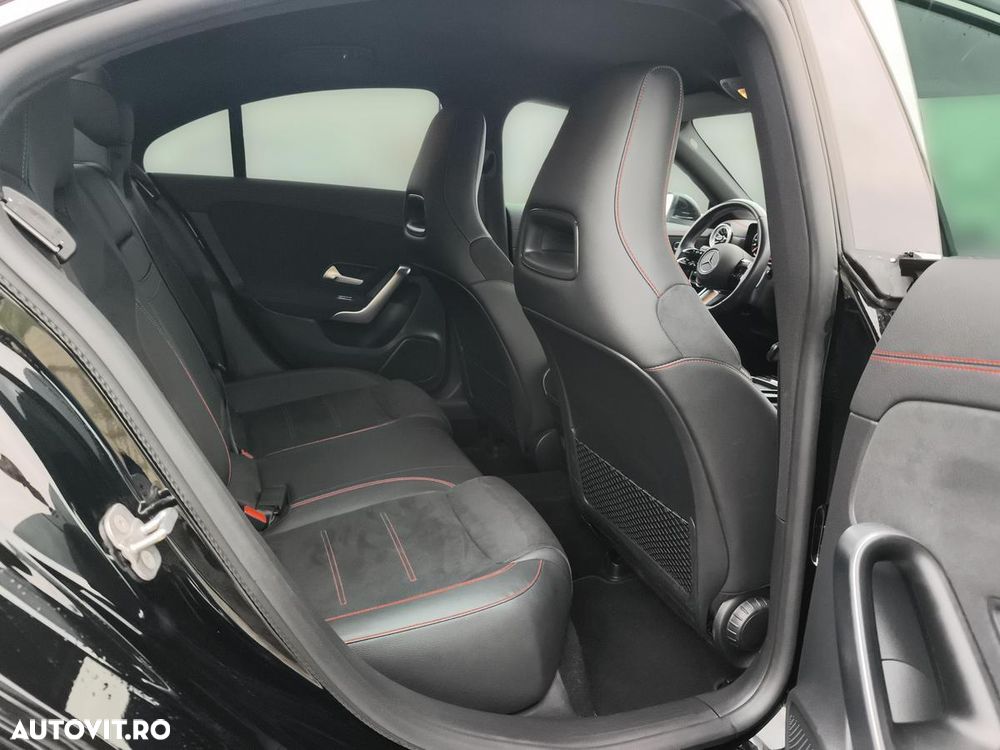 Mercedes-Benz CLA - 14