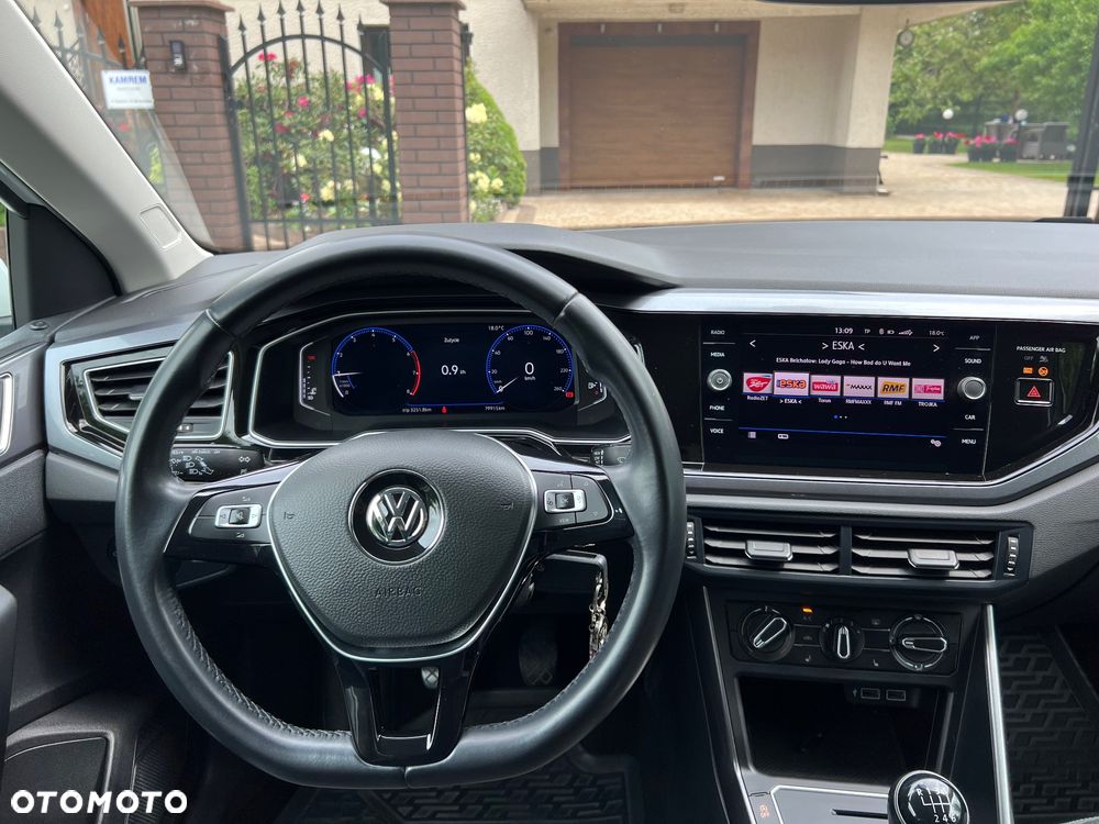 Volkswagen Polo - 13