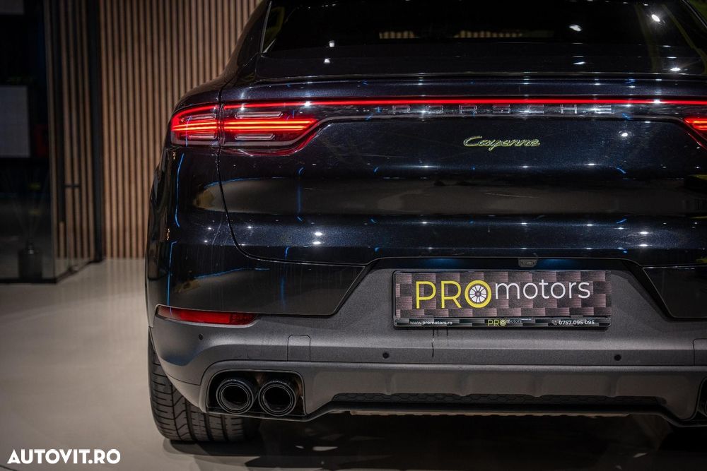 Porsche Cayenne Coupe - 14