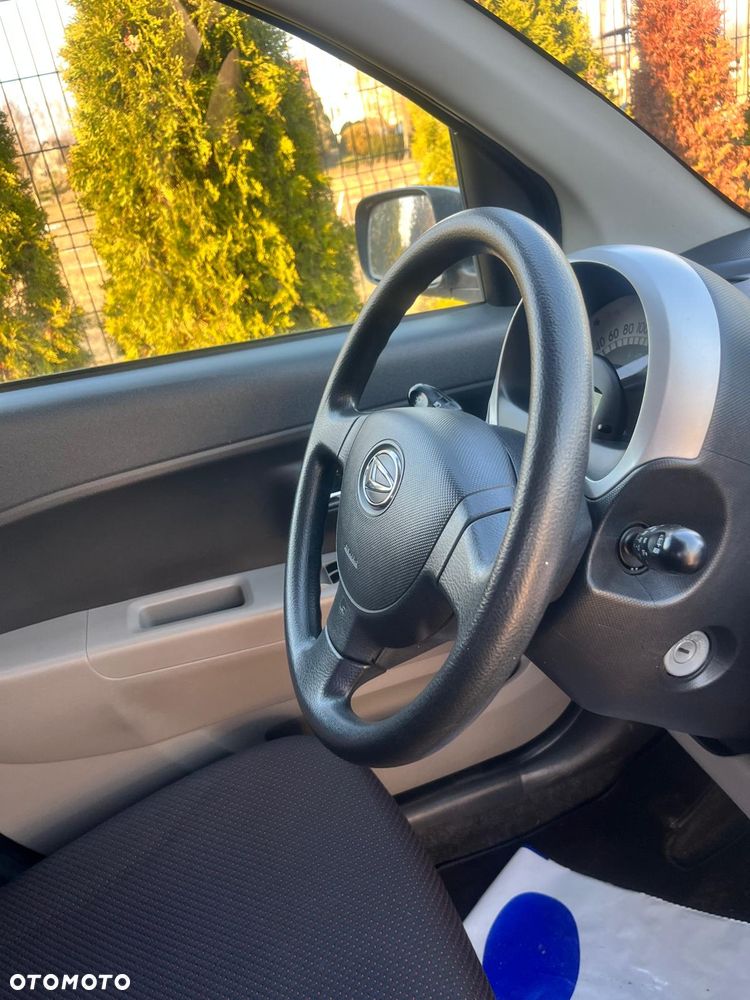 Daihatsu Sirion 1.3 - 14